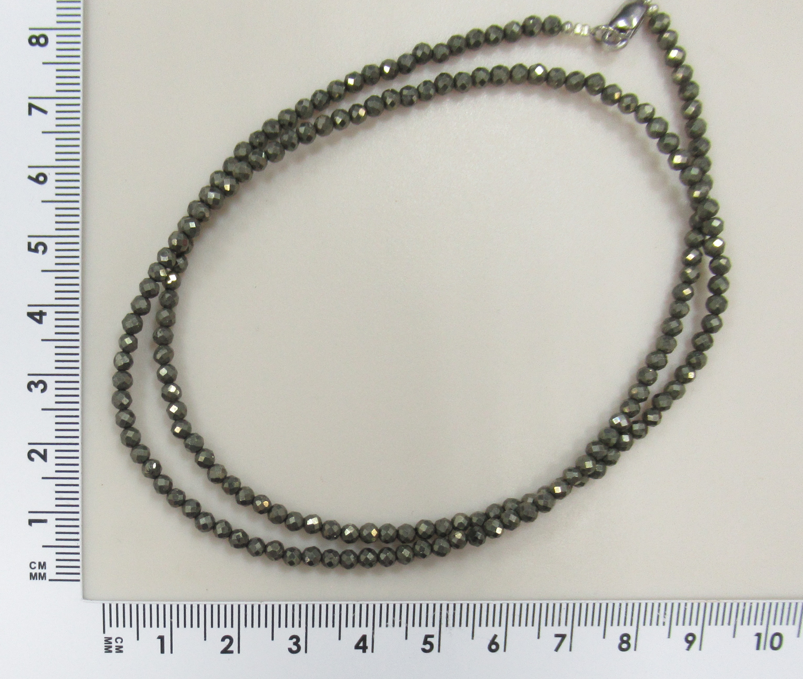 Бусы из Пирита (форма шар гр. 3мм.); замок Серебро 925 пробы;